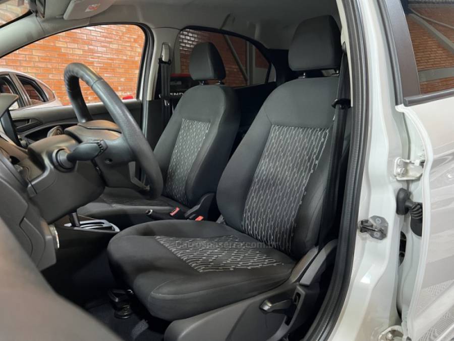 FORD - KA - 2020/2021 - Branca - R$ 67.990,00