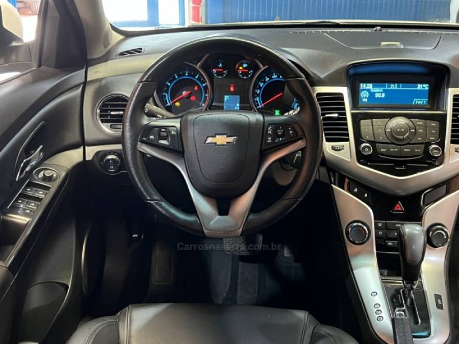 CHEVROLET - CRUZE - 2015/2015 - Branca - R$ 74.990,00