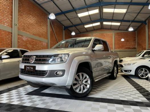 VOLKSWAGEN - AMAROK - 2014/2014 - Prata - R$ 104.990,00