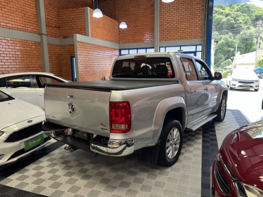 VOLKSWAGEN - AMAROK - 2014/2014 - Prata - R$ 104.990,00