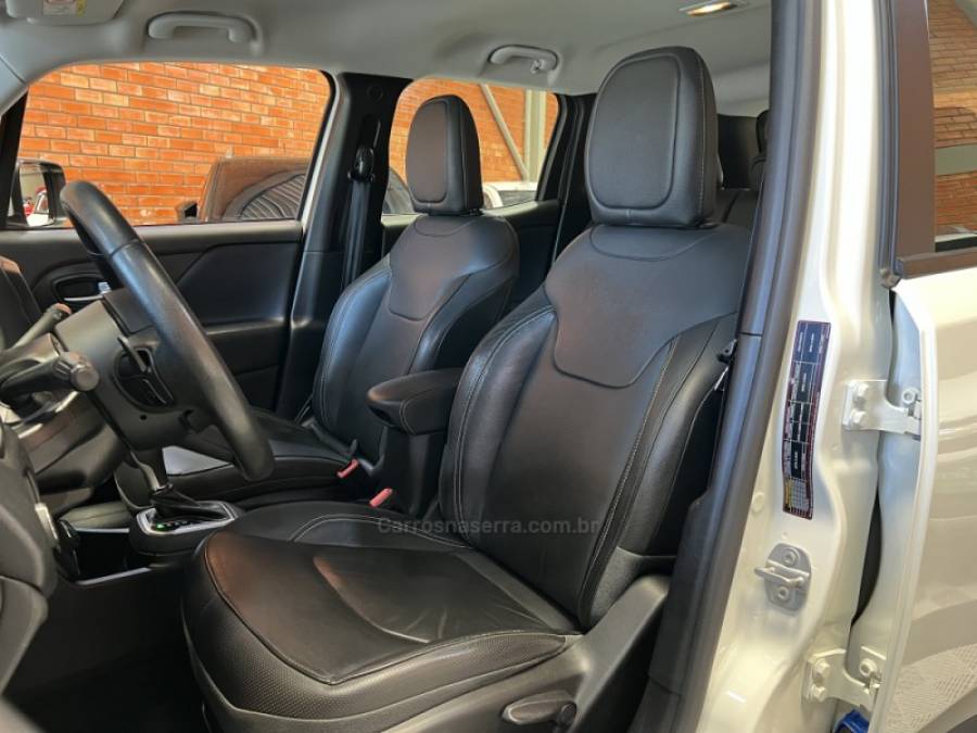 JEEP - RENEGADE - 2020/2020 - Branca - R$ 103.990,00