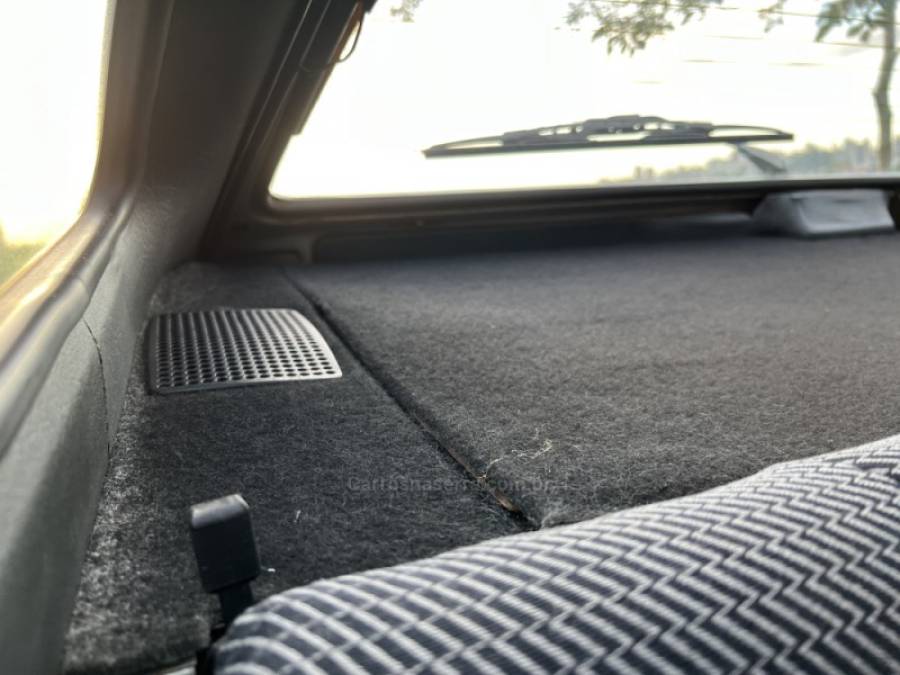 VOLKSWAGEN - GOL - 1994/1994 - Prata - R$ 39.900,00