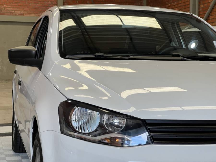 VOLKSWAGEN - GOL - 2014/2015 - Branca - R$ 43.990,00