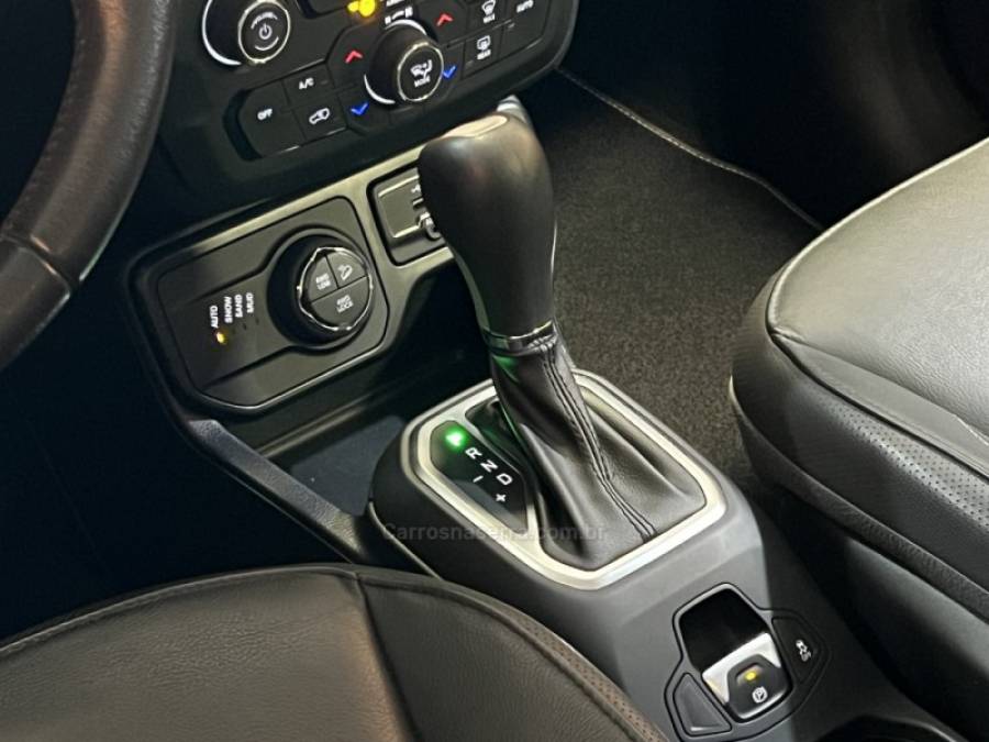 JEEP - RENEGADE - 2020/2020 - Branca - R$ 103.990,00