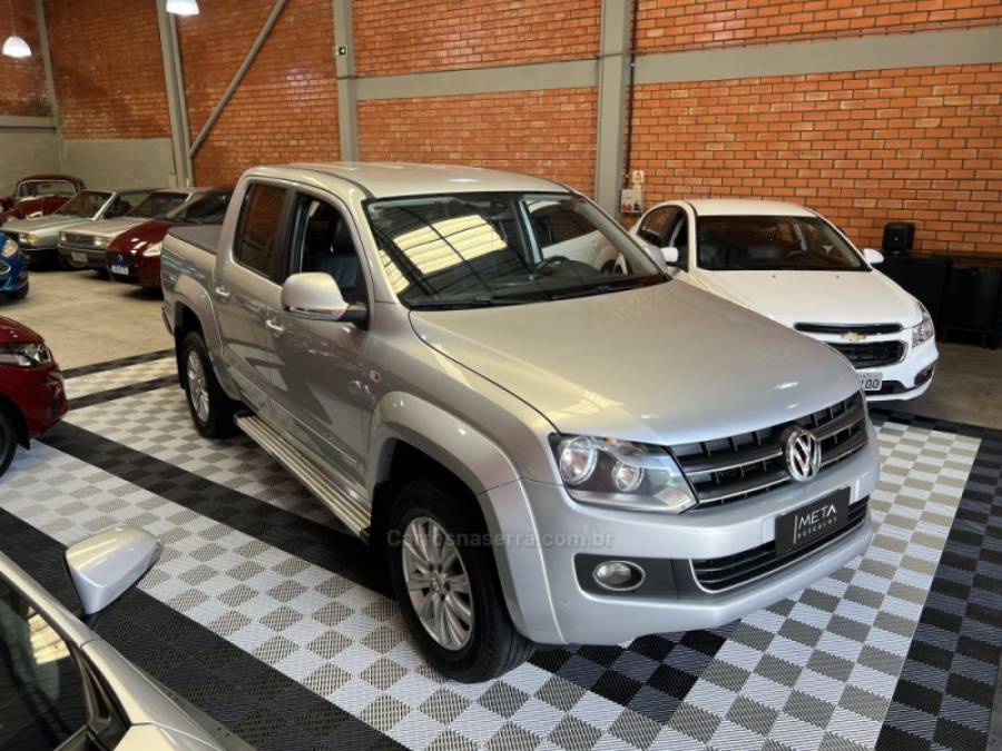 VOLKSWAGEN - AMAROK - 2014/2014 - Prata - R$ 104.990,00