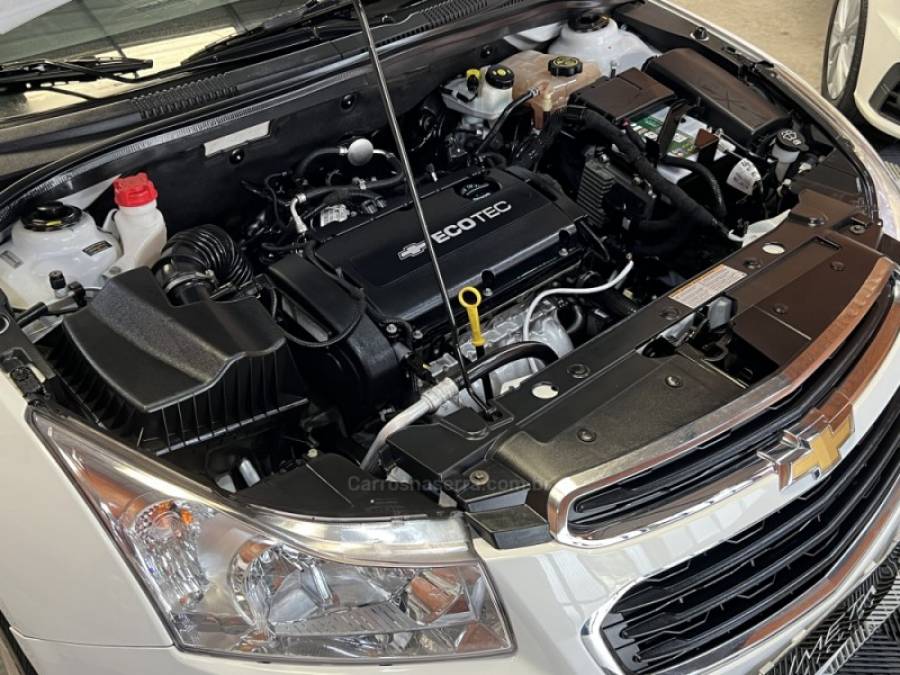 CHEVROLET - CRUZE - 2015/2015 - Branca - R$ 74.990,00