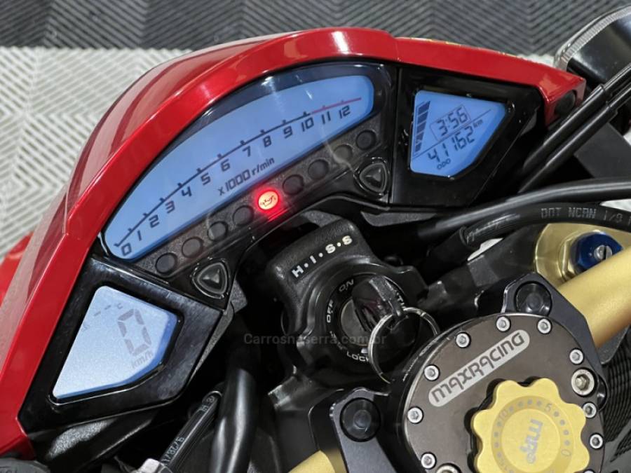 HONDA - CB 1000R - 2012/2013 - Vermelha - R$ 54.990,00
