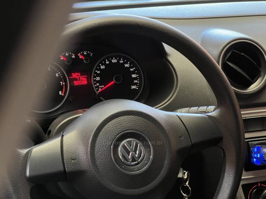 VOLKSWAGEN - GOL - 2014/2015 - Branca - R$ 43.990,00