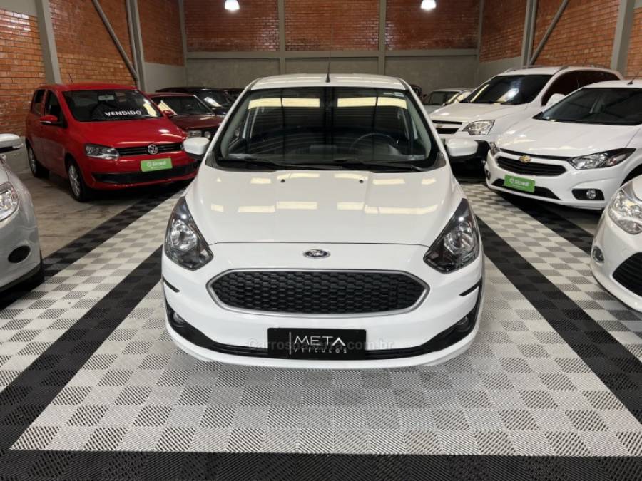 FORD - KA - 2020/2021 - Branca - R$ 67.990,00