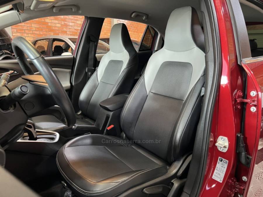 CHEVROLET - ONIX - 2020/2020 - Vermelha - R$ 81.990,00
